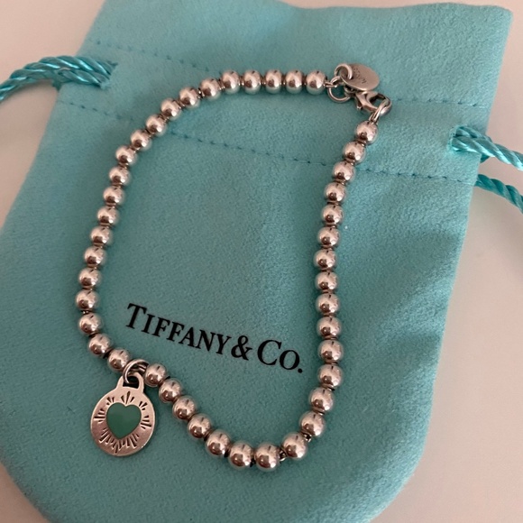 tiffany round heart charm bracelet Off 